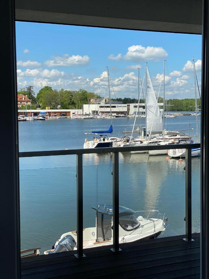 Hotel Port 110 Илава Экстерьер фото