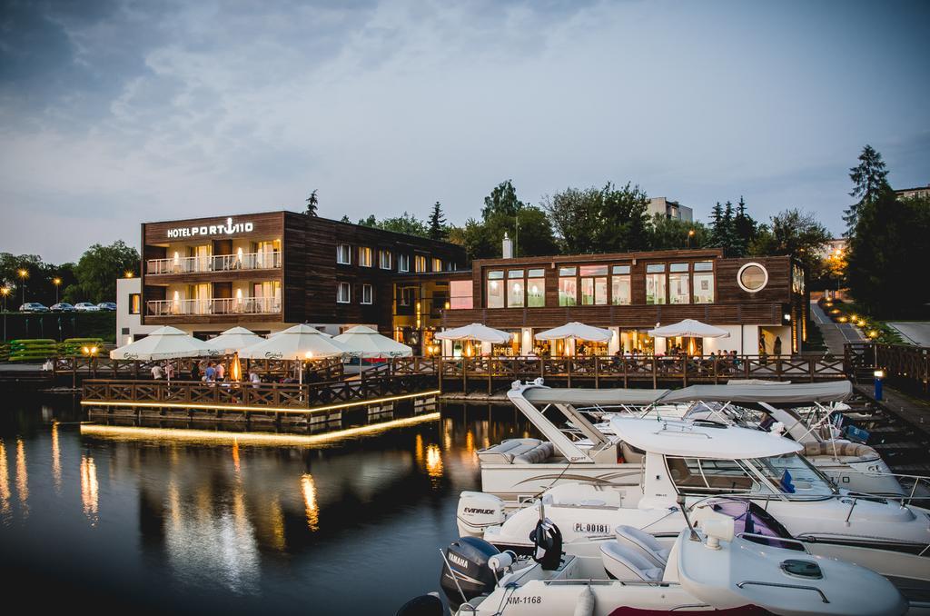 Hotel Port 110 Илава Экстерьер фото