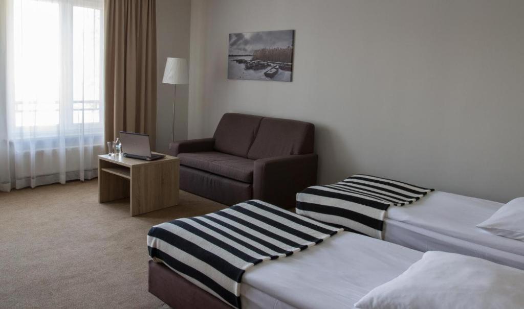 Hotel Port 110 Илава Экстерьер фото